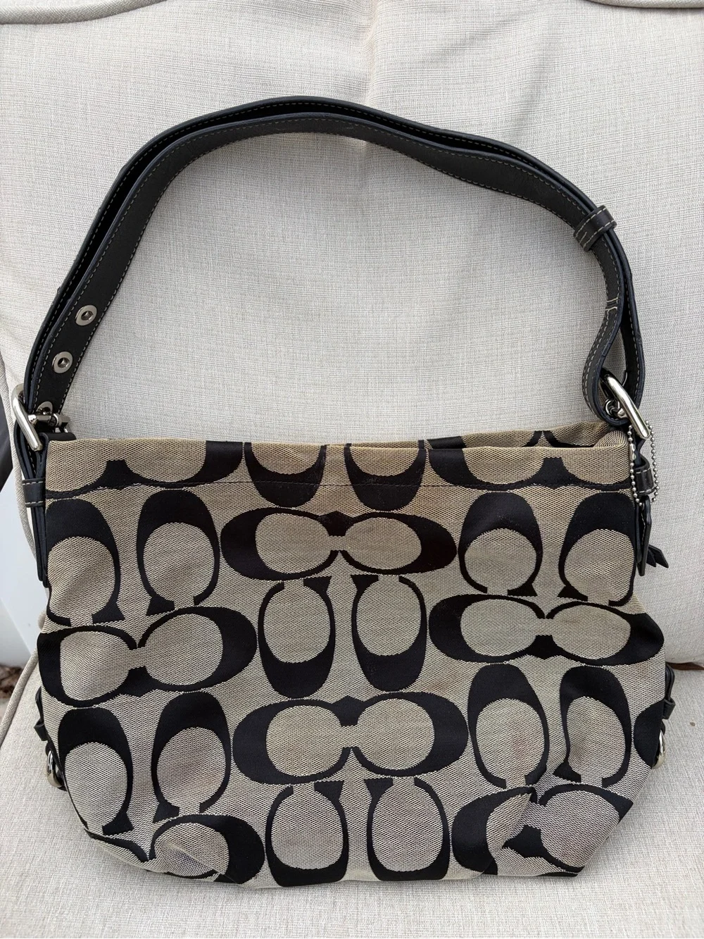Coach Black Signature Pattern Shoulder Bag - Picture 1 of 6